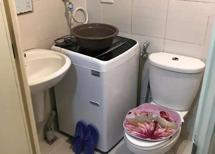 Cosy With Balcony 100mbps And Netflix