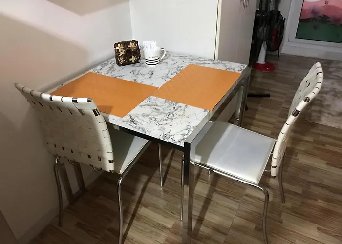 Cosy With Balcony 100mbps And Netflix 公寓 马尼拉